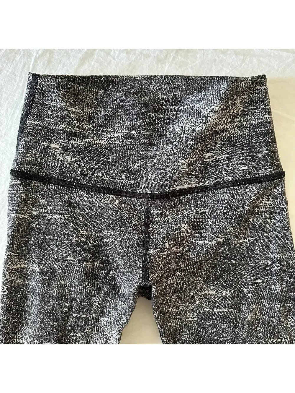 Lululemon Wunder Under Hi-Rise 25